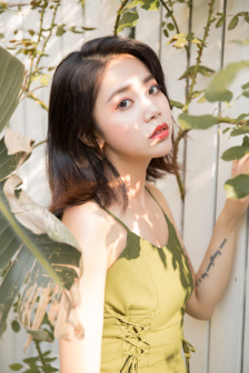 秘密教学第70话睡袋里的温度逐渐升温svip